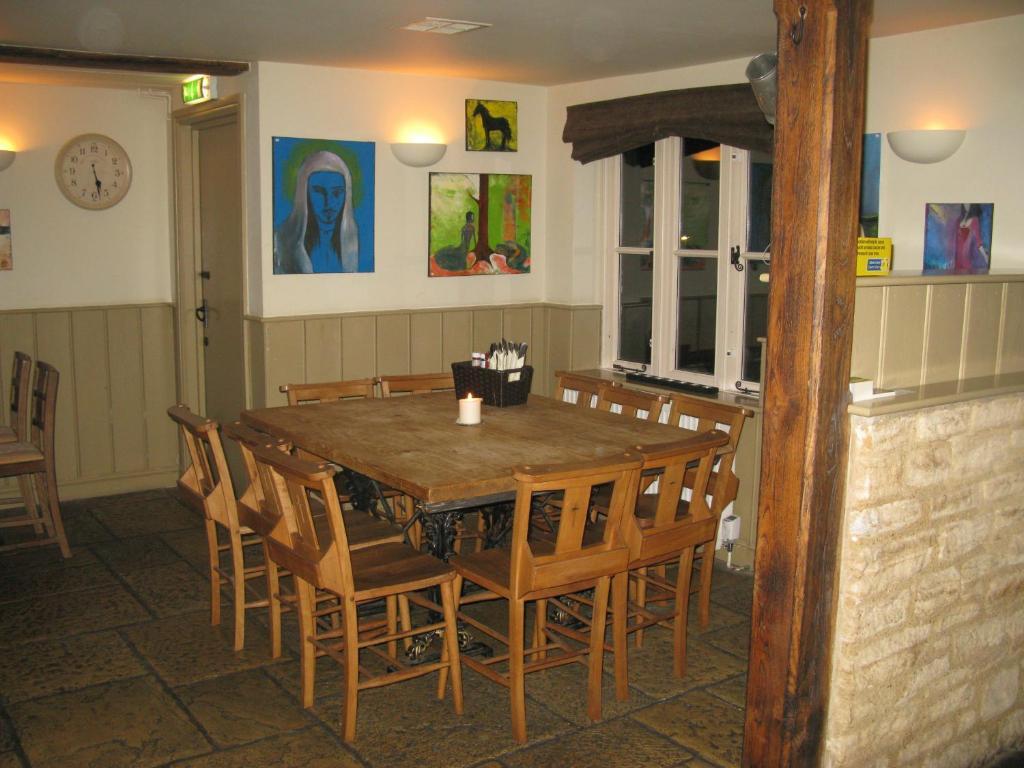 The Chequers Inn Cassington Exteriér fotografie