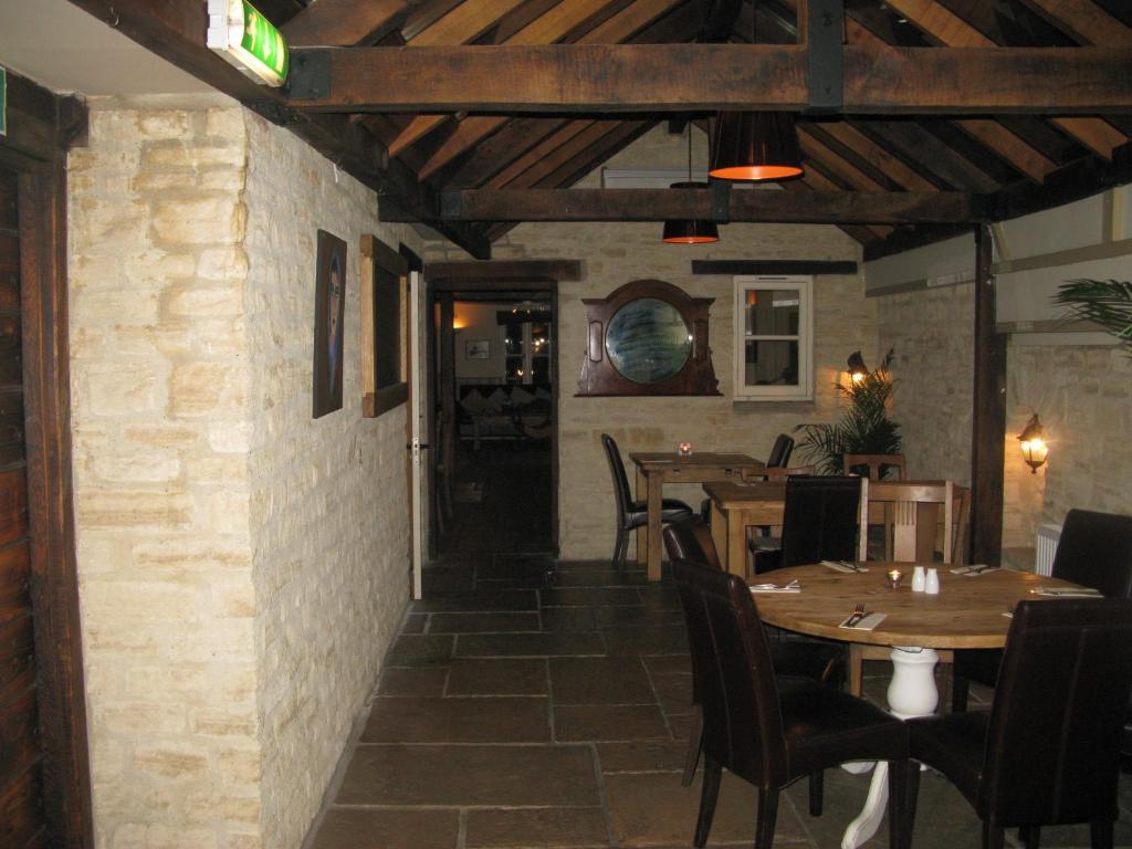 The Chequers Inn Cassington Exteriér fotografie
